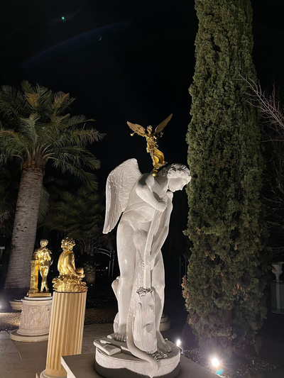 Apollo-Statues-in-the-Garden-1-January-2021